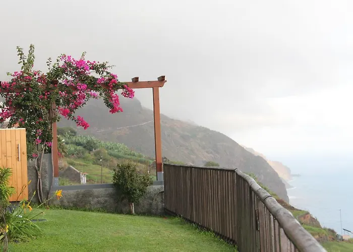 Atlantis Ferienhaus Calheta (Madeira)